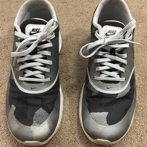 Nike Air Max Thea Platinum Black Wolf Grey Sz 8.5
